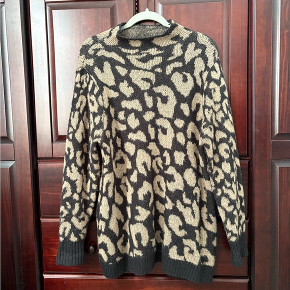TWO PACK Animal Print Mock Neck Sweaters in GRAY and BLACK/TAN - Picture 16 of 16
